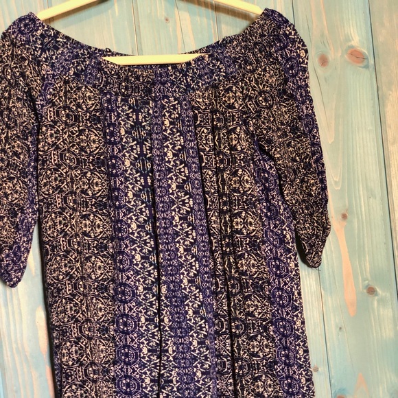 Off shoulder shirt - Picture 2 of 3